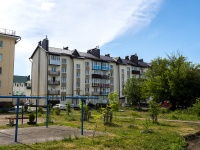 Oktyabrskiy, Chapaev st, house 20. Apartment house