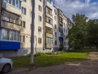 Salavat, Lenin st, house 21. Apartment house