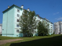 Salavat, st Leningradskaya, house 11. Apartment house