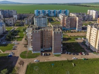 Salavat, Leningradskaya st, house 19. Apartment house