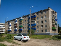Salavat, Leningradskaya st, house 57. Apartment house