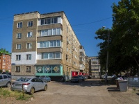 Salavat, Leningradskaya st, house 59. Apartment house