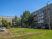 Salavat, Leningradskaya st, house 65. Apartment house