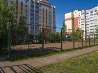 Стерлитамак, улица Артема, спортивная площадка 
