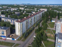 Sterlitamak, Kommunisticheskaya st, house 24. Apartment house