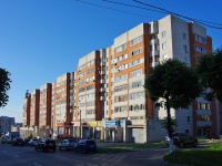 Cheboksary, Engels st, 房屋 3/1. 公寓楼