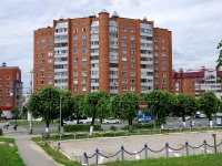 Cheboksary, Yury Gagarin st, house 33. Apartment house