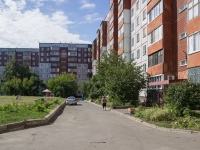 Барнаул, улица Солнечная Поляна, дом 55. многоквартирный дом