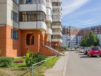 Barnaul, Entuziastov st, house 30. Apartment house