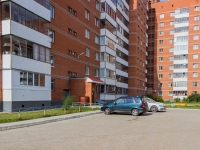 Барнаул, улица Балтийская, дом 25. многоквартирный дом