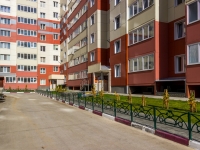 Barnaul, Lazurnaya st, house 52. Apartment house