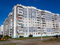 Барнаул, улица Шумакова, дом 53. многоквартирный дом