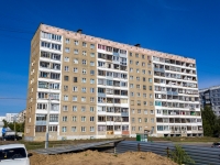 Барнаул, улица Шумакова, дом 68. многоквартирный дом