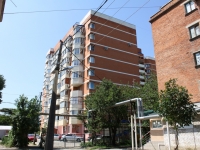 克拉斯诺达尔市, Uralskaya st, 房屋 13. 公寓楼