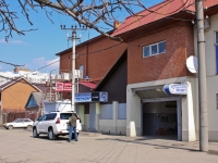 Краснодар, улица Бабушкина, дом 183. многофункциональное здание
