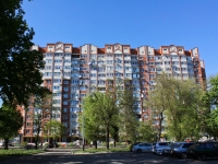 Krasnodar, Zipovskaya st, house 5/2. Apartment house