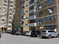 Krasnodar, Zipovskaya st, house 10. Apartment house