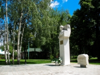 Krasnodar, monument С.А. ЕсенинуTramvaynaya st, monument С.А. Есенину