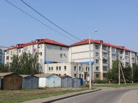 Krasnodar,  Akademik Pustovoit, house 16. Apartment house