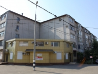 Krasnodar, Akademik Pustovoit , house 16. Apartment house