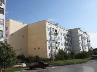 Gelendzhik, Ostrovsky st, house 154. Apartment house