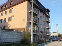 Gelendzhik, st Volnukhin, house 18. Apartment house
