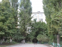 Novorossiysk, Geroev Desantnikov st, house 11. Apartment house