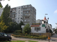Novorossiysk, st Geroev Desantnikov, house 34. Apartment house