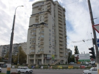 Novorossiysk, avenue Dzerzhinsky, house 183. Apartment house