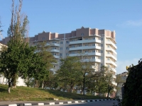Novorossiysk, Pervomayskaya st, house 7. Apartment house