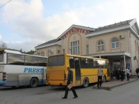 Novorossiysk, st Chaykovsky, house 15. bus station