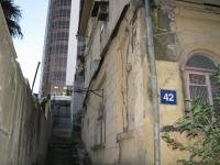 Sochi, Voykov st, house 42. Apartment house