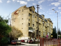 Сочи, улица Севастопольская, дом 17. многоквартирный дом