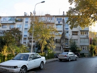 Sochi, Nevskaya st, house 12. Apartment house
