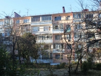 Sochi, Donskaya st, house 88. Apartment house