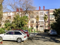 Сочи, Ереванский (Адлер) переулок, дом 17А. многоквартирный дом