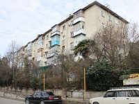 Sochi, Bytkha st, house 38. Apartment house
