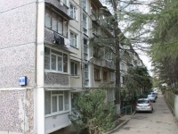 Sochi, Yasnogorskaya st, house 3. Apartment house