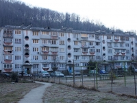 Sochi, st Chekmenev, house 34. Apartment house