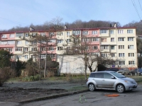 Sochi, Darvin st, house 89. Apartment house