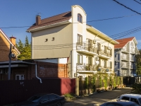 Сочи, улица Калараш (п. Лазаревское), дом 73. гостиница (отель) "Антонина"