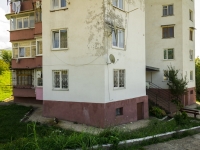 Сочи, улица Коммунальников (п. Лазаревское), дом 19. многоквартирный дом
