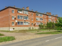 Khadyzhensk, st Lenin, house 86. Apartment house