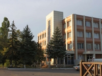Yeisk, st Kommunisticheskaya, house 16. multi-purpose building