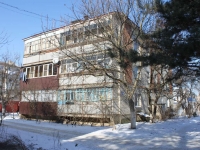 Krymsk, st Lermontov, house 13Б. Apartment house