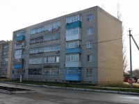 Приморско-Ахтарск, улица 50 лет Октября, дом 18. многоквартирный дом