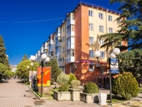 Tuapse, Galina Petrova st, house 3. Apartment house with a store on the ground-floor