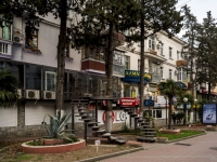 Tuapse, Karl Marks st, house 16. Apartment house with a store on the ground-floor