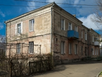 Tuapse, Poletaev st, house 13. Apartment house