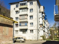 Tuapse, Frunze st, house 53А. Apartment house with a store on the ground-floor